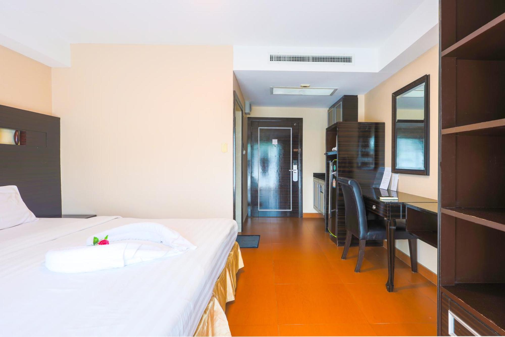 Land Royal Residence Pattaya Zewnętrze zdjęcie