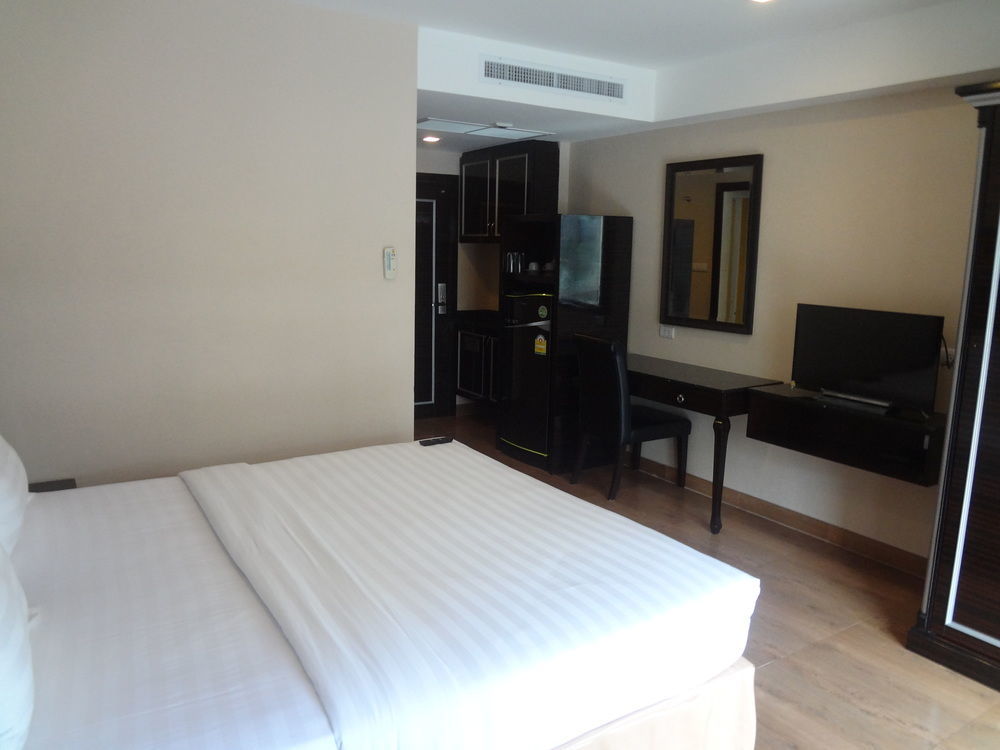 Land Royal Residence Pattaya Zewnętrze zdjęcie
