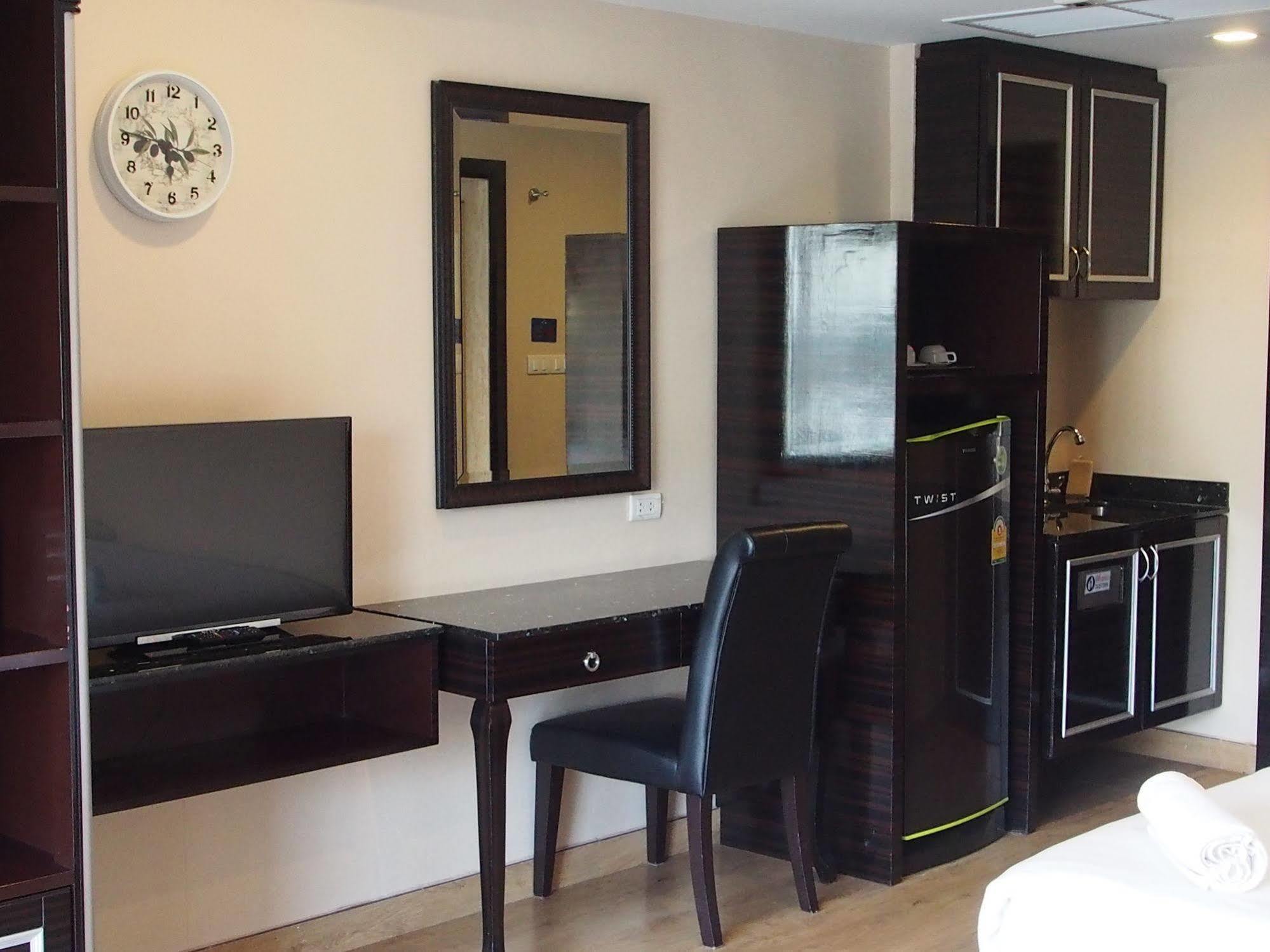 Land Royal Residence Pattaya Zewnętrze zdjęcie